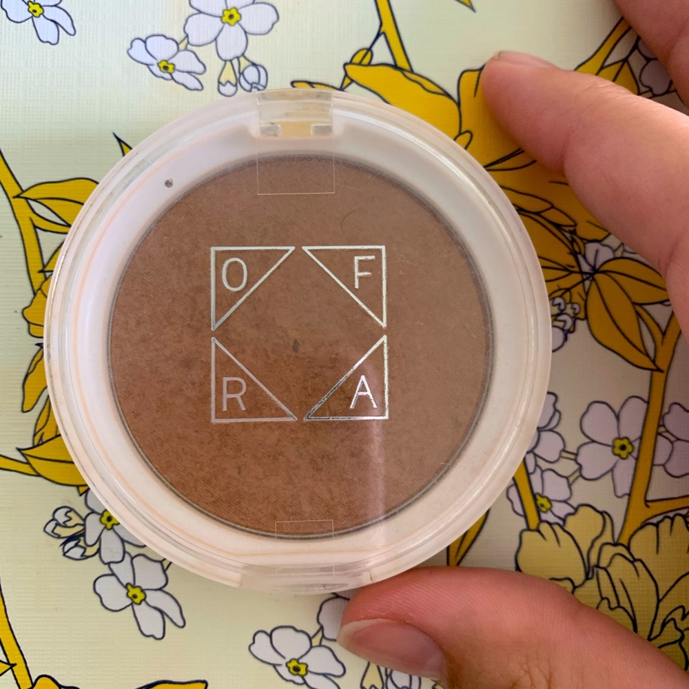 Bronzer